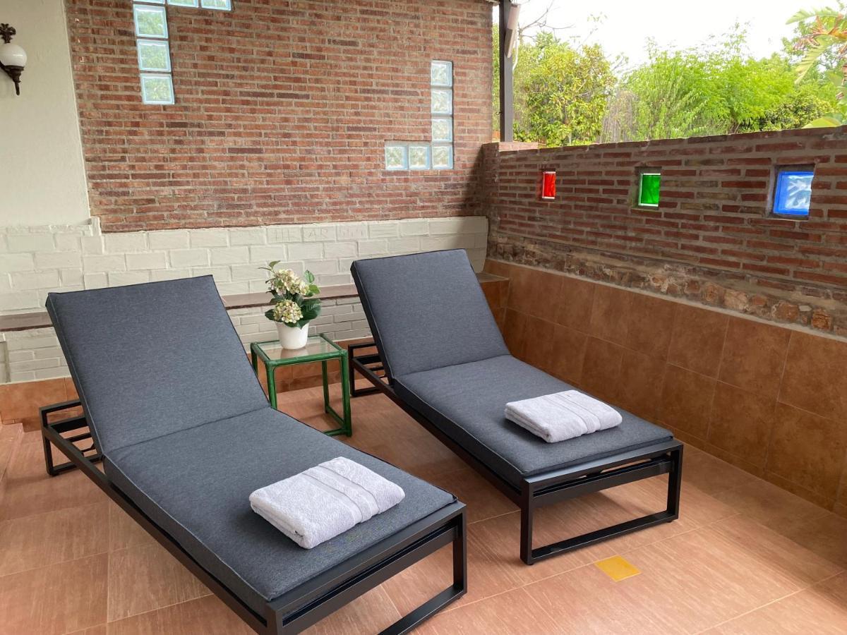 B&B Casa Oceo - Malaga - Andalusie Alhaurín de la Torre Екстериор снимка