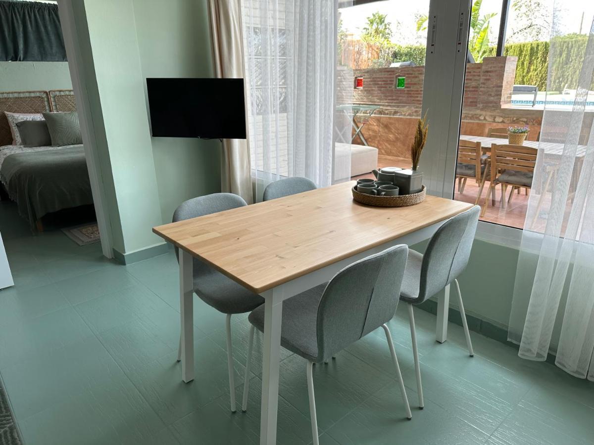 B&B Casa Oceo - Malaga - Andalusie Alhaurín de la Torre Екстериор снимка